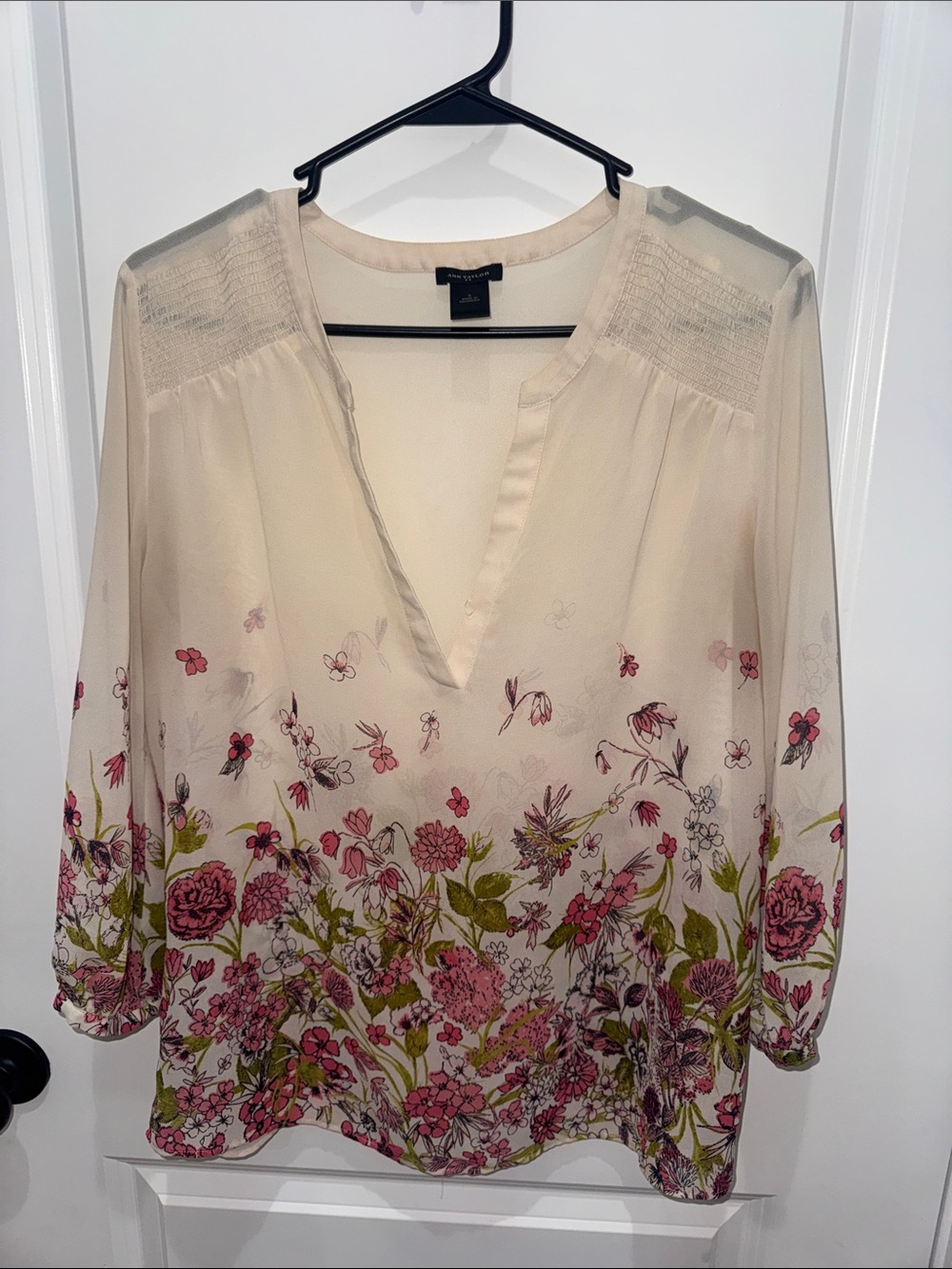 Ann Taylor Cream Floral V-Neck Tunic with Pink & Green Border